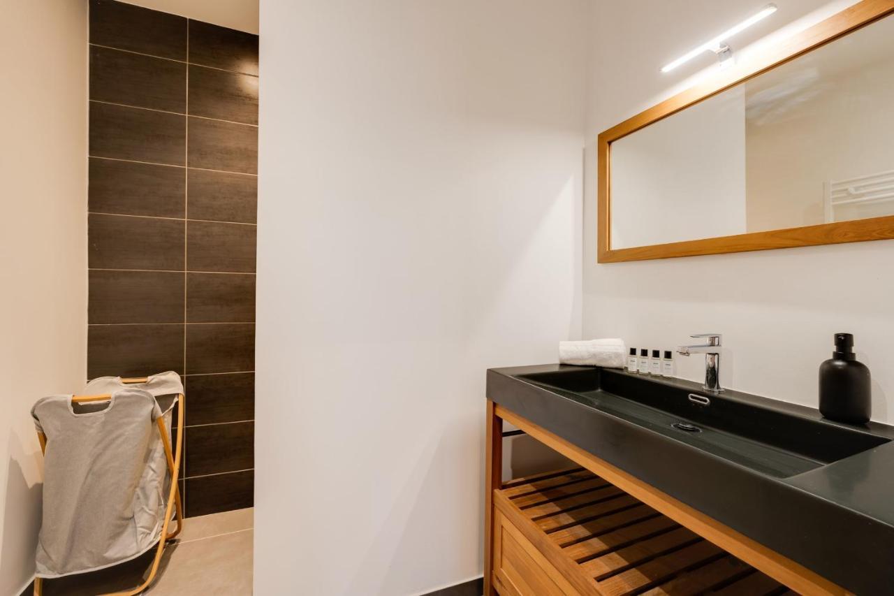 Le Grenette - Appartement Pour 2 A 4 Personnes En Plein Coeur D'アヌシー エクステリア 写真
