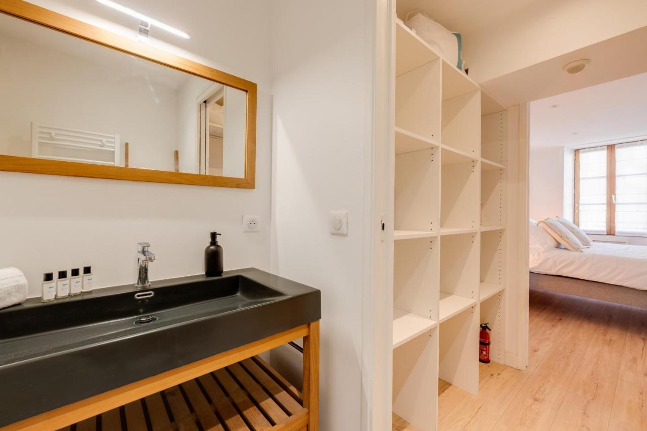 Le Grenette - Appartement Pour 2 A 4 Personnes En Plein Coeur D'アヌシー エクステリア 写真